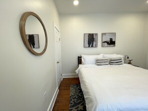 3 bedrooms, iron/ironing board, travel cot, free WiFi