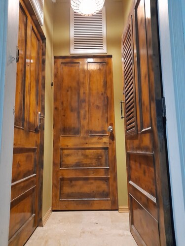 Fully equipped 1 bed independent apartment