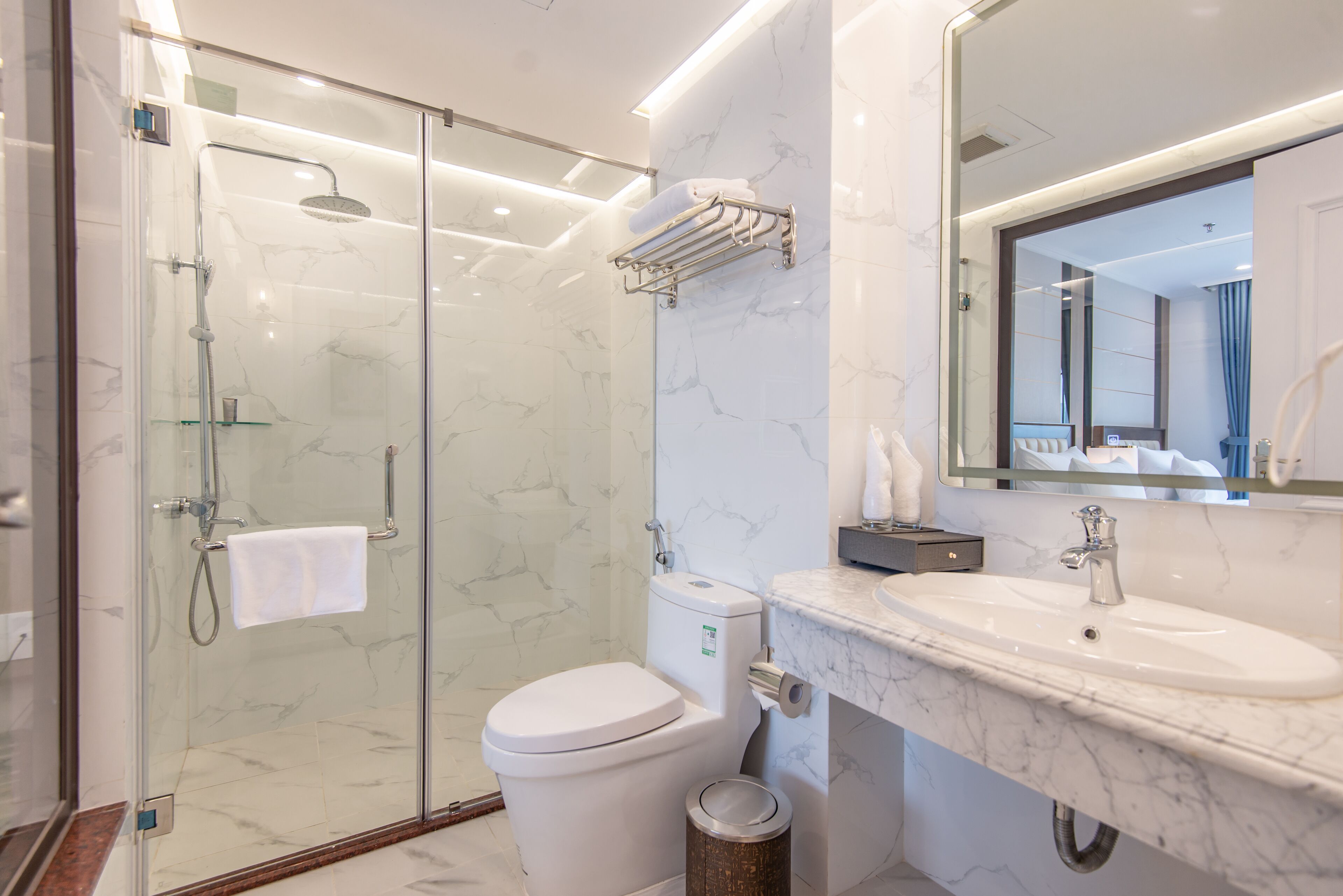 Photo - Reyna Luxury Hotel