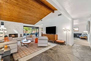 Téléviseur connecté, foyer