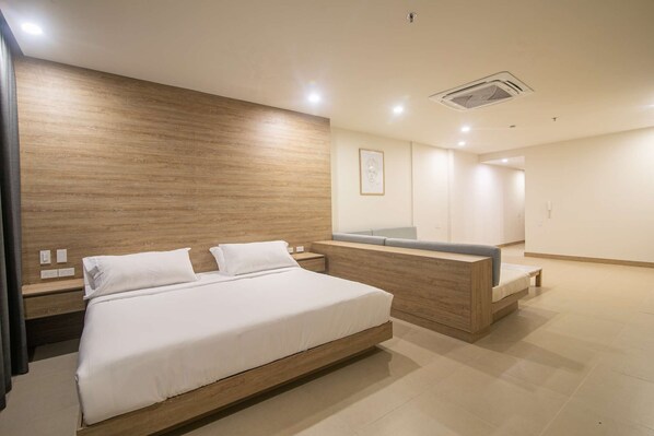 1 bedroom, WiFi, bed sheets