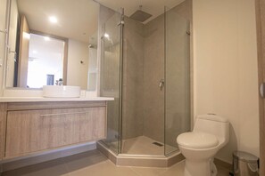 Shower, towels