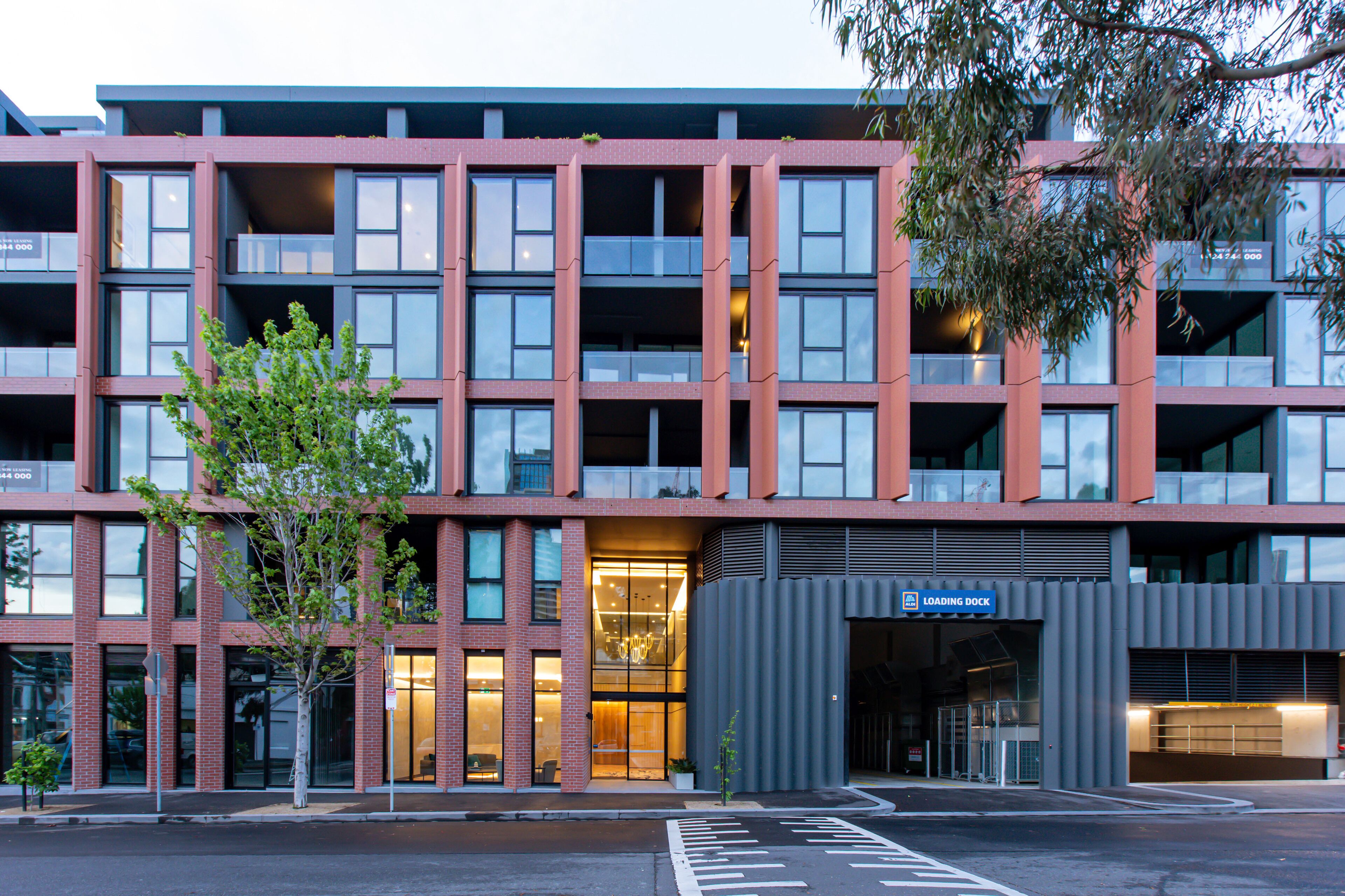 บริเวณภายนอก