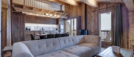 Télévision, cheminée