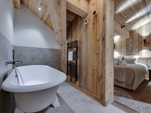 Hair dryer, slippers, towels