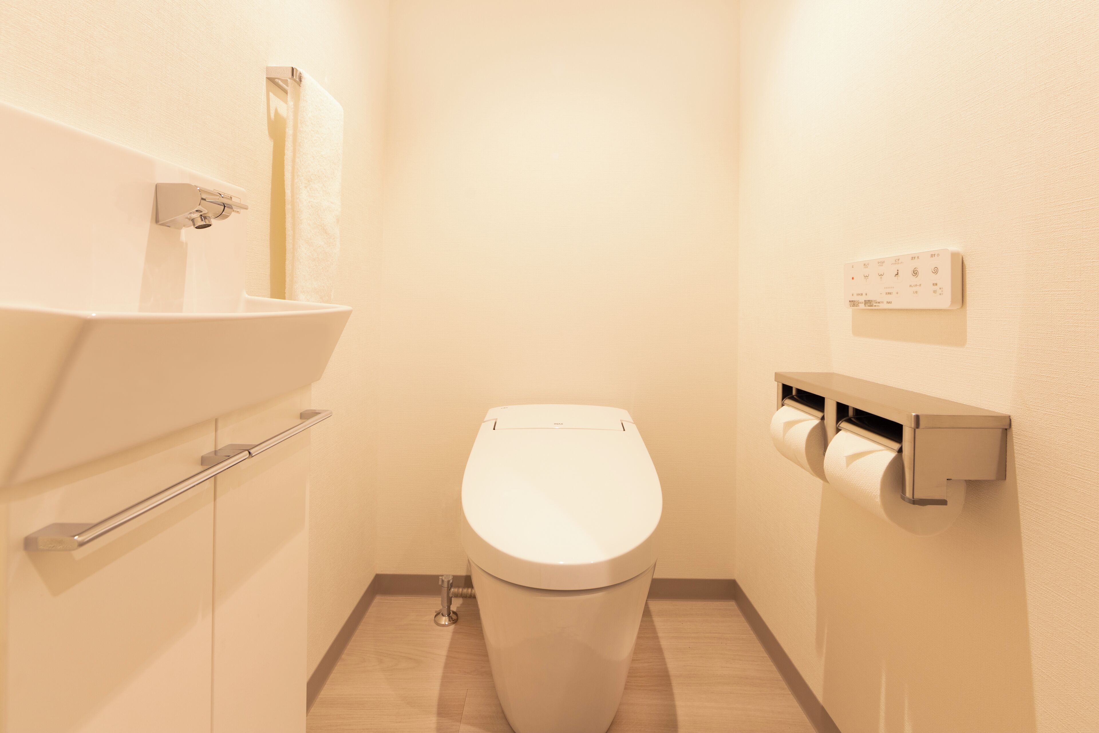 Photo - karaksa hotel colors Tokyo Yaesu