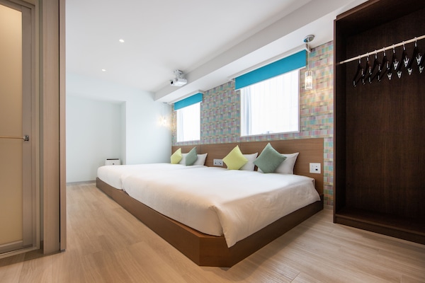 Wifi gratis y ropa de cama