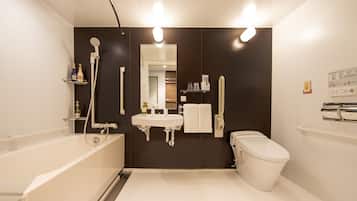 Standard-Doppelzimmer, Nichtraucher | Badezimmer | Dusche, kostenlose Toilettenartikel, Hausschuhe, Handtücher