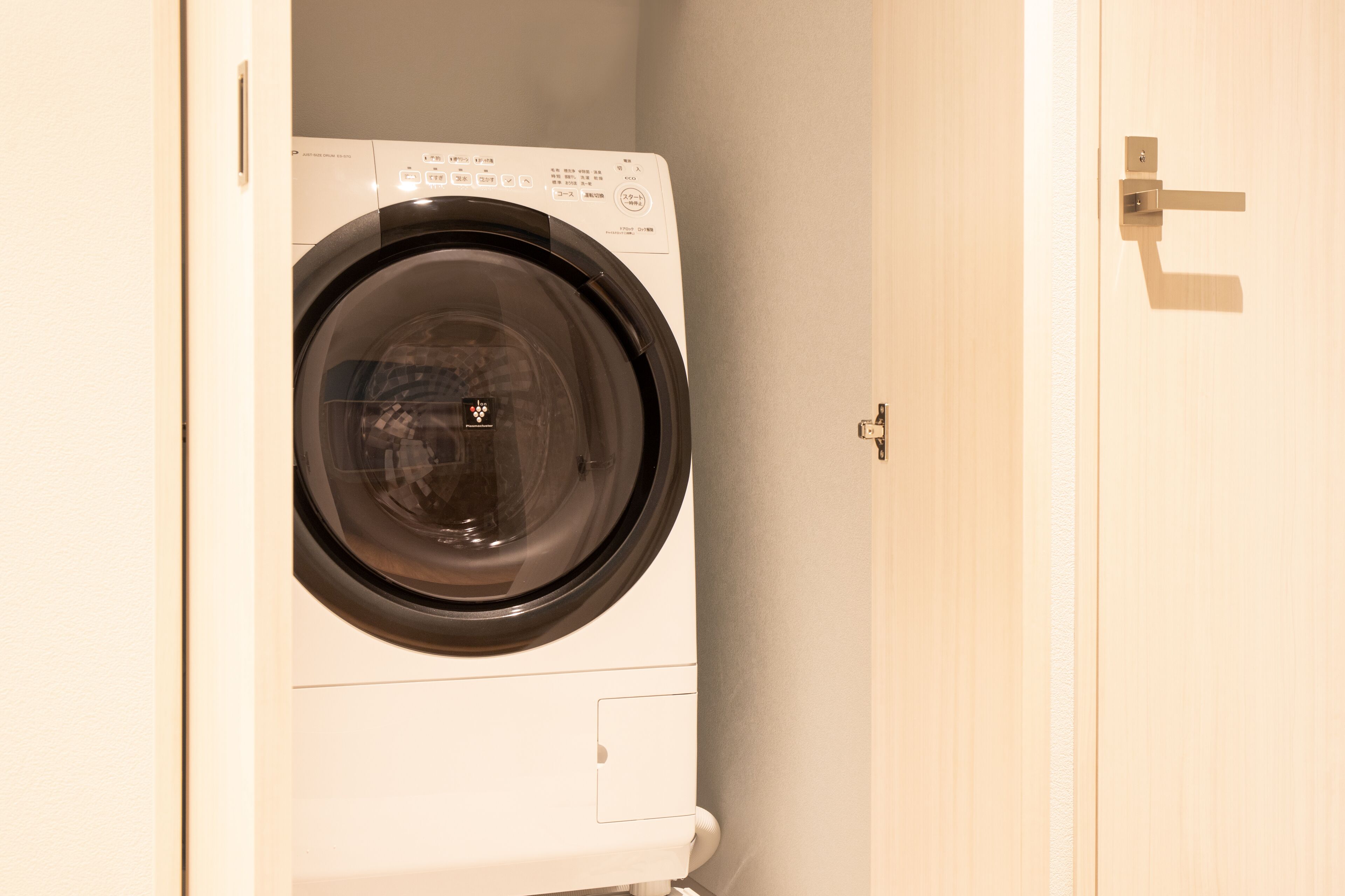 Photo - karaksa hotel colors Tokyo Yaesu