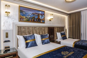 Deluxe Triple Room | Premium bedding, down duvets, minibar, in-room safe - Manors Hotel (Istanbul)