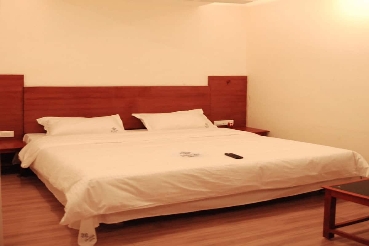 Phòng Deluxe | Bộ trải giường bằng vải cotton Ai Cập, bộ đồ giường cao cấp