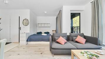 Studio, Balcony | Living room