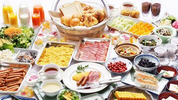 Daily buffet breakfast for a fee
