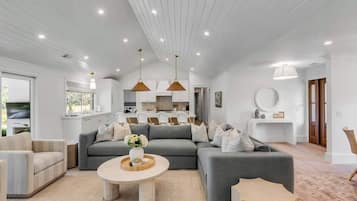 TV, fireplace, offices