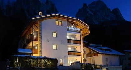 Top Located Alpin-Residence Amadeus*** Luxury Alpine GEM for 4 Pax