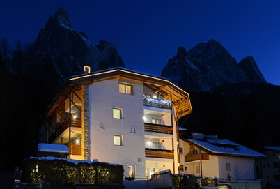 Top Located Alpin-Residence Amadeus*** Luxury Alpine GEM for 4 Pax