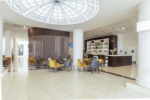 Sala de estar en el lobby