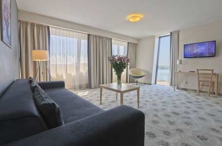 Apartment | Living room