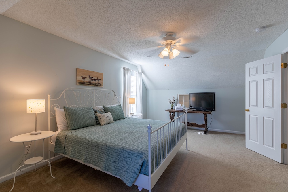 Petes Alpine Retreat pet friendly Seven Devils home close to