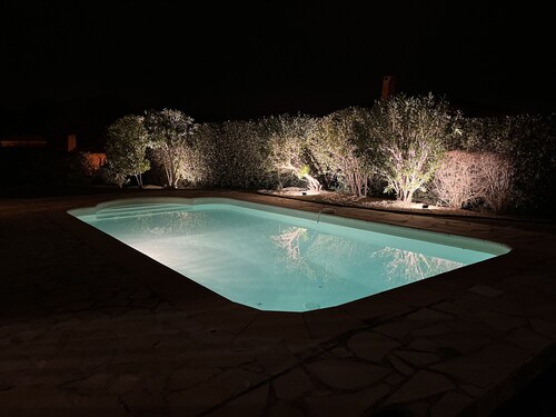 Golf de Pont Royal Villa air-conditioned 3 bedrooms Heated swimming pool Parking Garage
