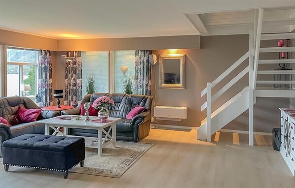 Peis og stereoanlegg