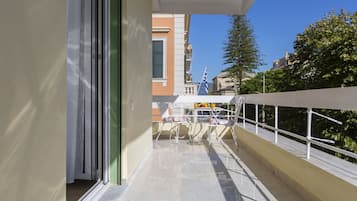 Luxury Apartment, 2 Bedrooms, Non Smoking, City View | Balcony