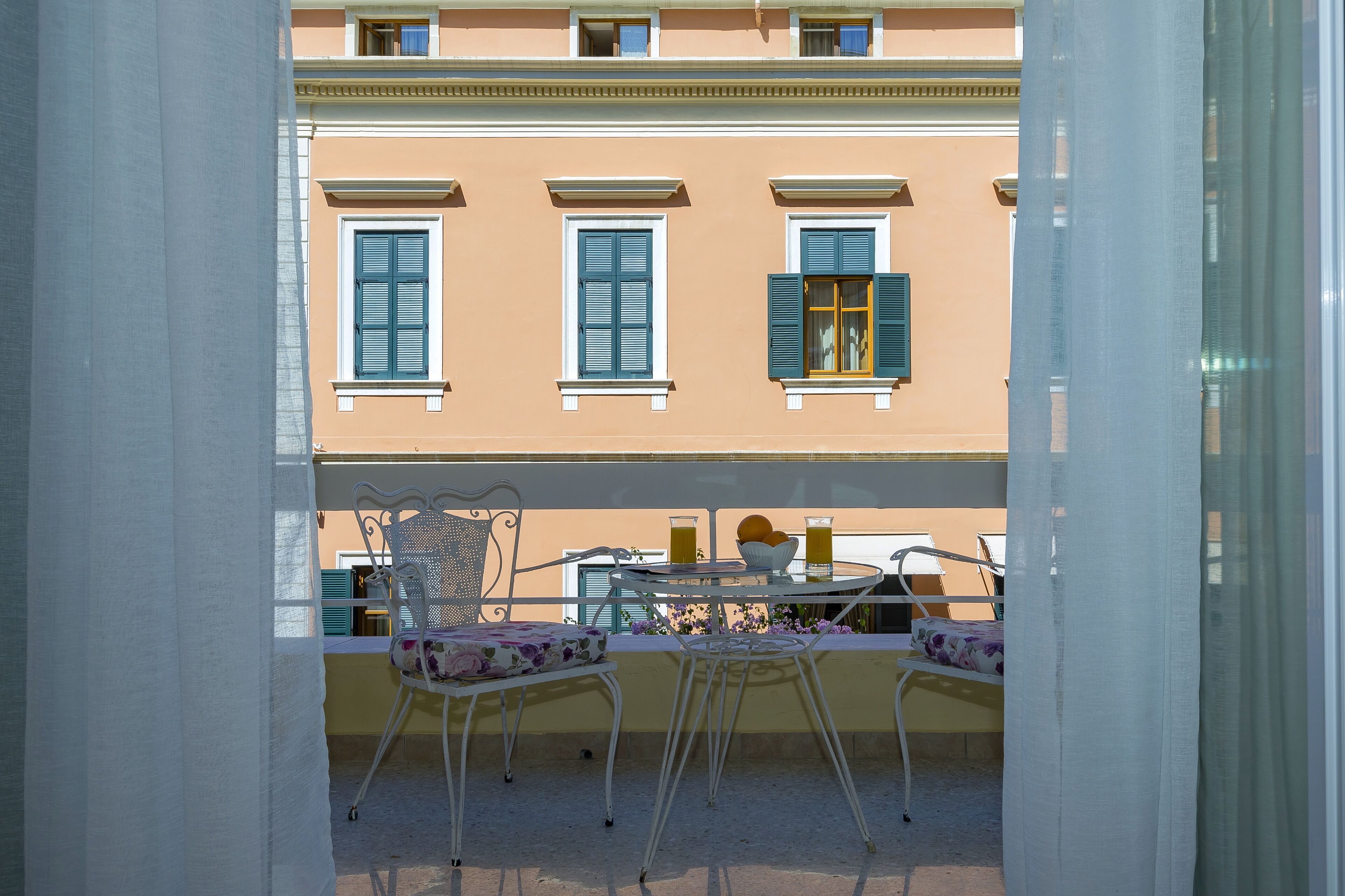 Apartamento superluxo, 2 quartos, para não fumantes, vista para a cidade | Sacada