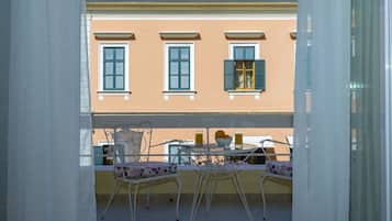 Luxury Apartment, 2 Bedrooms, Non Smoking, City View | Balcony