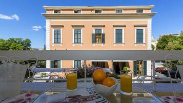 Luxury Apartment, 2 Bedrooms, Non Smoking, City View | Balcony view