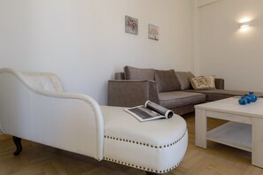 Luxury Apartment, 2 Bedrooms, Non Smoking, City View | Living area | 32-inch TV with digital channels - The Bright Suite (Corfu)