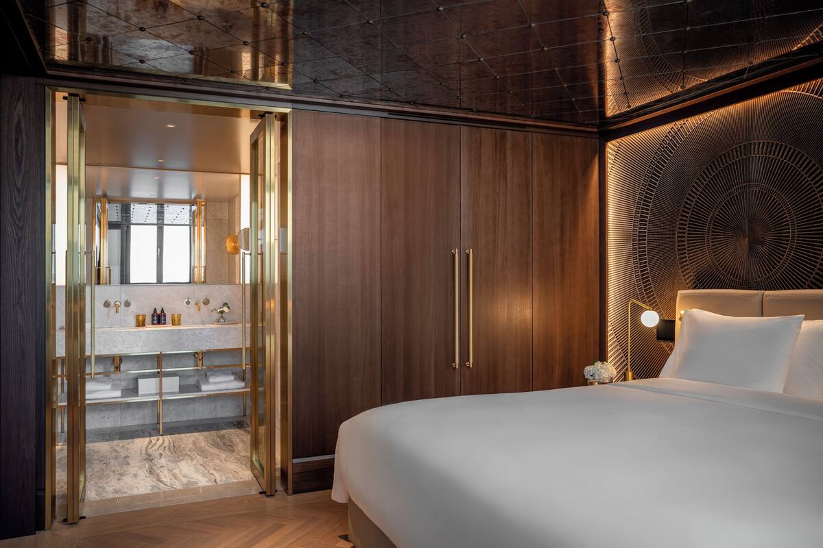 Almanac Suite mit Parkblick | เครื่องนอนป้องกันสารก่อภูมิแพ้, ผ้านวมขนเป็ด, มินิบาร์
