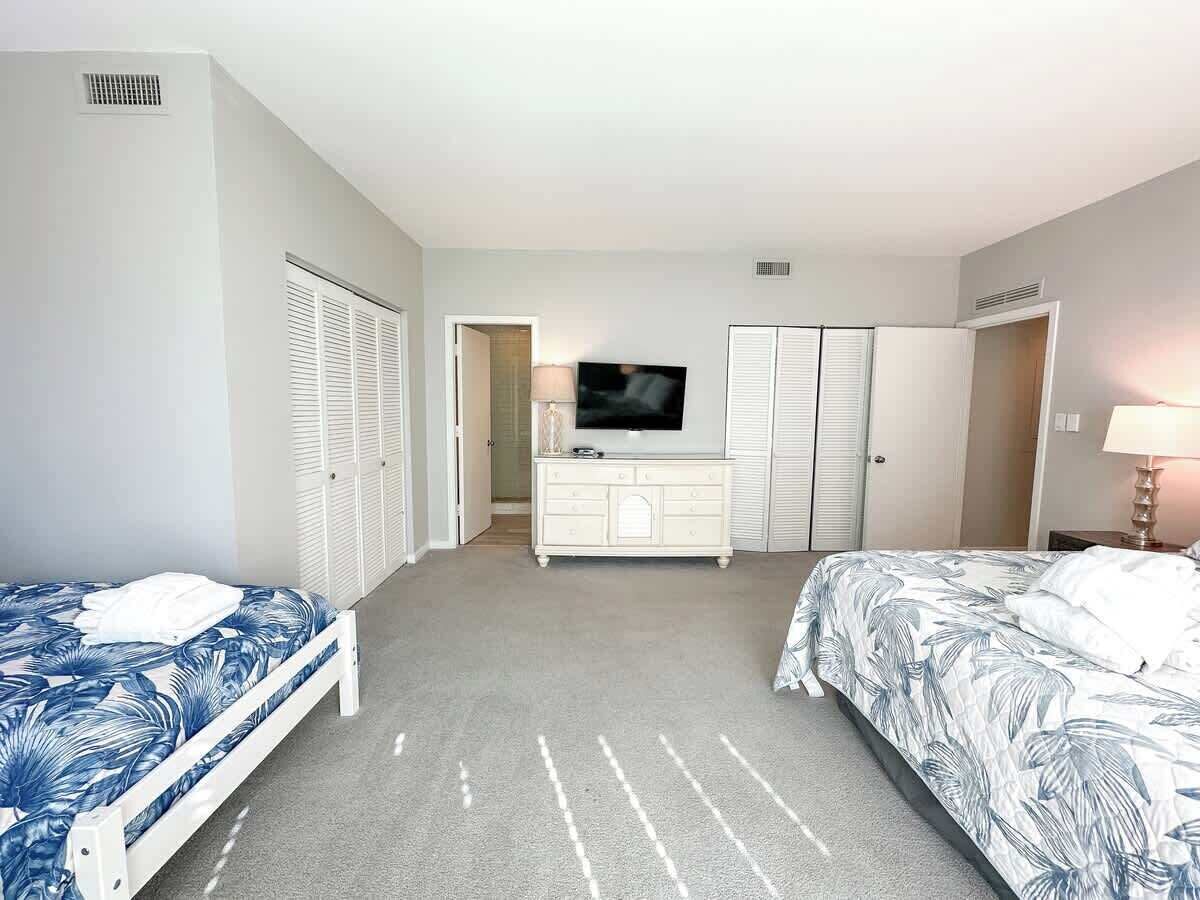 3 habitaciones, tabla de planchar con plancha y wifi gratis 