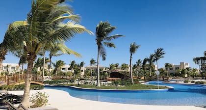 1-Bedroom in Forest Island + Oceanside View! (Top rated)