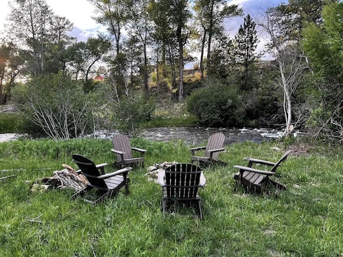 Cozy Cabin/Private fishing on Chalk Creek