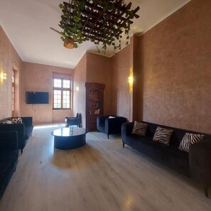 Lobby - Gresham Hotel (Cairo)