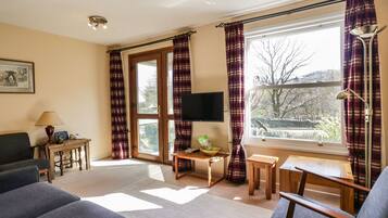 Cottage | Living area