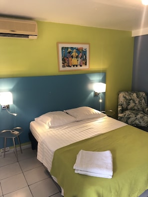 1 Schlafzimmer, Bügeleisen/Bügelbrett, kostenloses WLAN, Bettwäsche