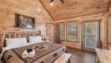 Cabin, 5 Bedrooms | 5 bedrooms, free WiFi