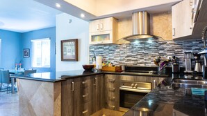 Condo, 2 Bedrooms | Private kitchen