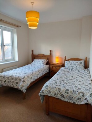 3 Schlafzimmer, kostenloses WLAN, Bettwäsche