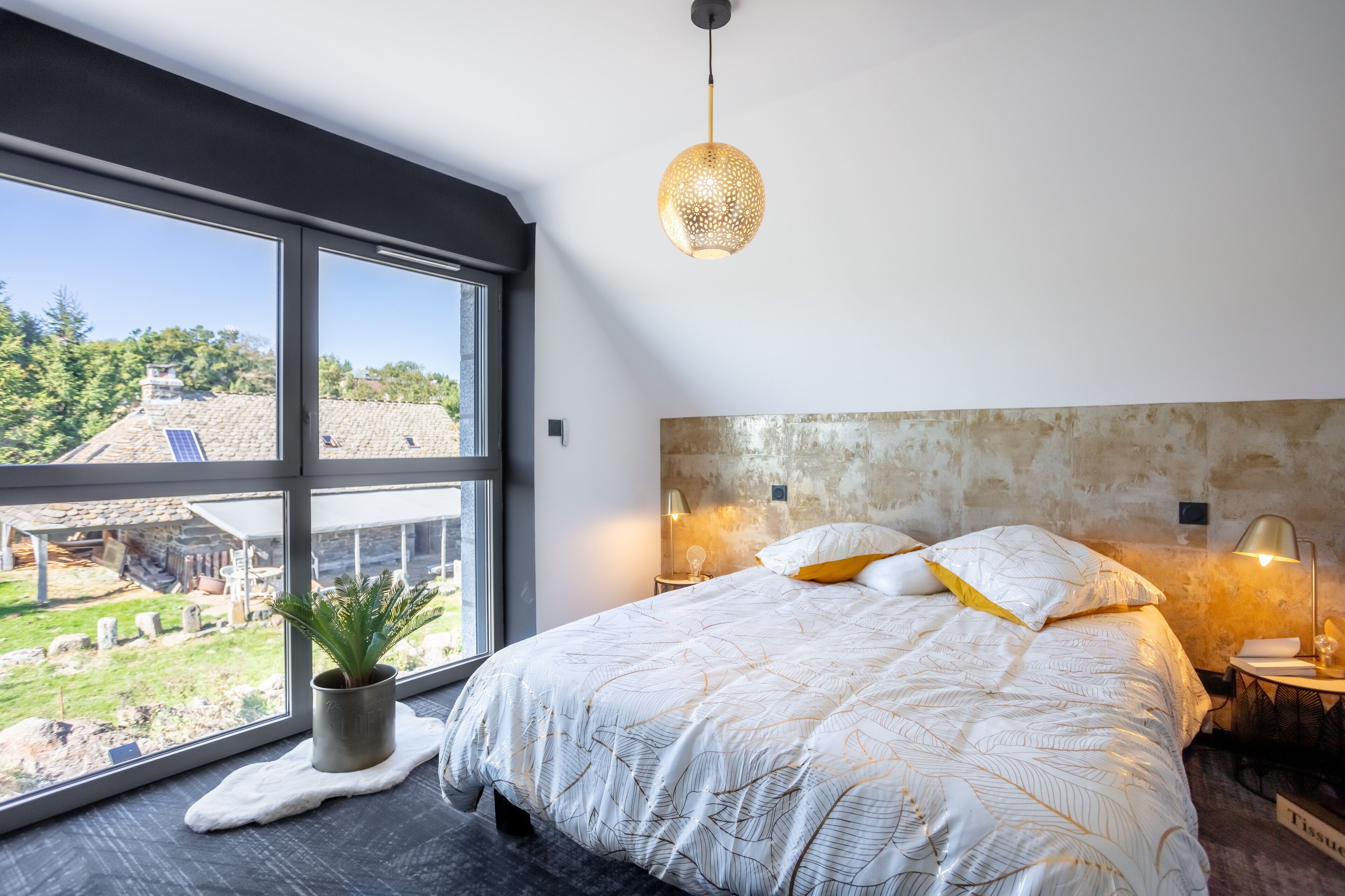 3 habitaciones, tabla de planchar con plancha y wifi gratis 