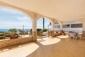 Balcony - 2330 Villetta Marilena by Barbarhouse (Alliste)