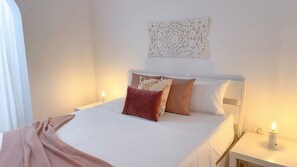 1 bedroom, desk, iron/ironing board, free WiFi