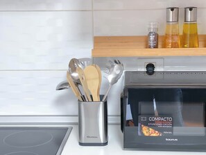 Fridge, microwave, coffee/tea maker, electric kettle