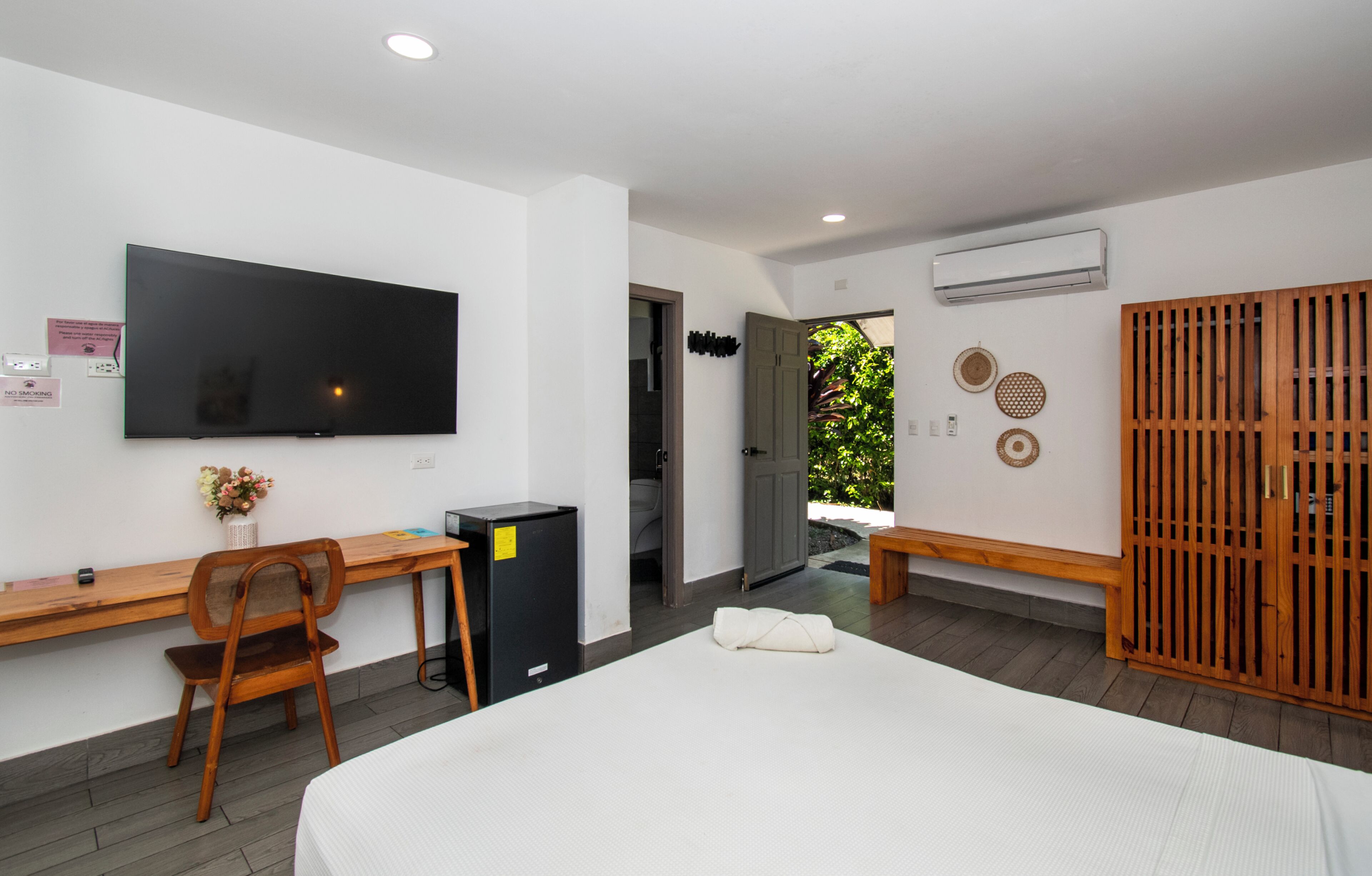 Deluxe Room | Egyptian cotton sheets, premium bedding, pillowtop beds