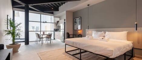 1 dormitorio, tabla de planchar con plancha, cuna de viaje y wifi