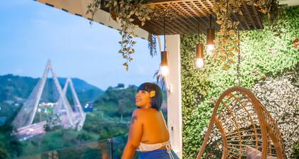 Bed&breakfast, Wifi, Balcony, Jacuzzi, View, Cinema.