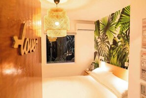 2 عدّة غرف نوم ومكواة/لوح كي وواي فاي مجانًا وملاءات أسرّة