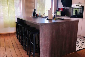 Apartment, Multiple Beds | Living area | Fireplace - Inviting 3-bed Villa Apartment in Bad Kreuznach (Bad Kreuznach)