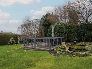 Cottage | Property grounds - The Fernery (Colyton)